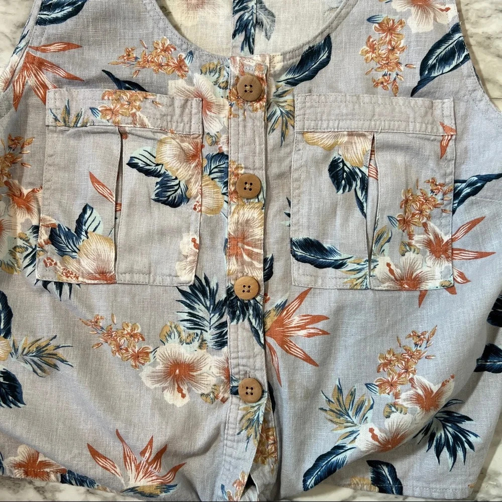 Vanilla Star Grey Tropical Print Button Down Tie Front Sleeveless top, Large - Picture 5 of 12